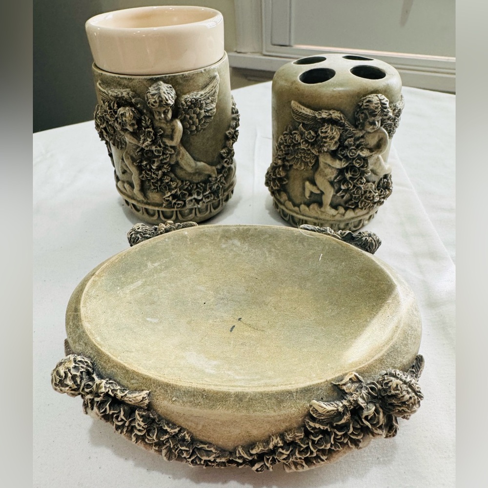 Vintage Cherub Victorian Bathroom Set in Antiqued Army Green